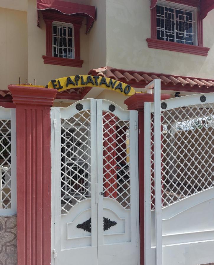 El Aplatanao Hotel Pedernales Luaran gambar